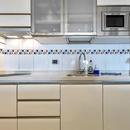 Sunset Harbour Daire